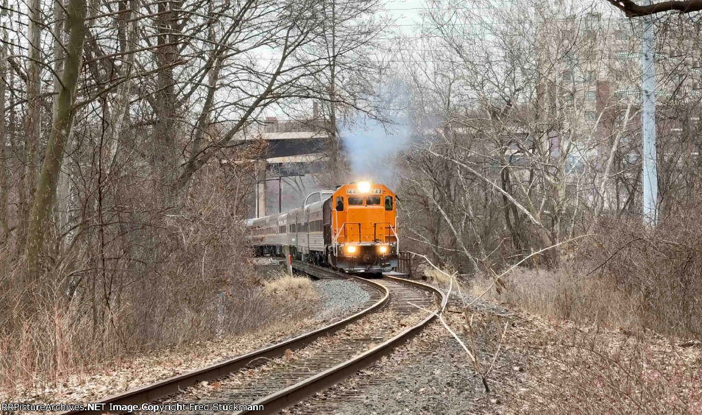 LTEX 1443 now takes the train north at Walnut and North Sts.